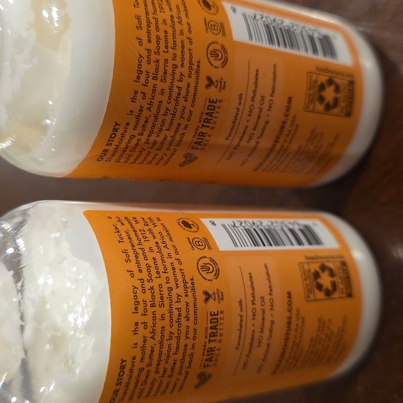 (J20) 2 Shea Moisture Coconut & Hibiscus Curl & Style Milk - Vibrant Orange - Picture 3 of 3